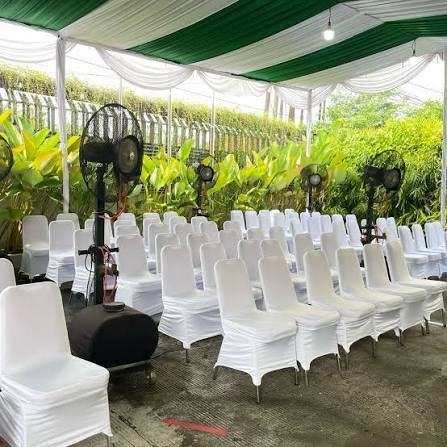 Deretan kipas blower misty fan untuk kebutuhan event