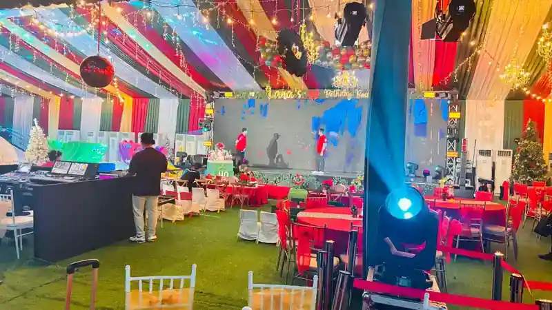 Sewa Kursi Event TEN EVENT SOLUTIONS